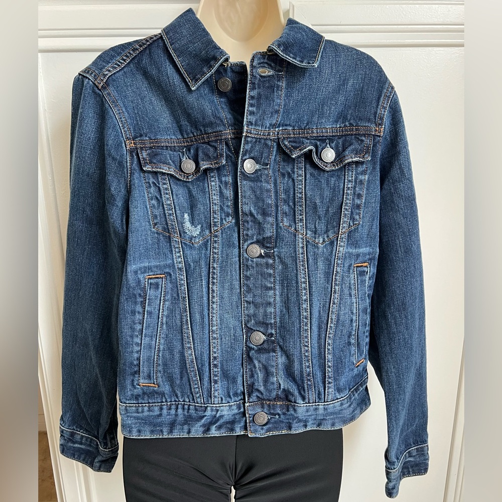 Abercrombie & Fitch Jean Jacket with front pockets. Size Small